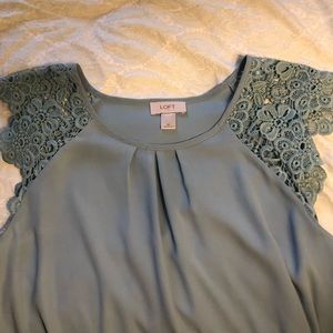 Loft sleeveless blouse